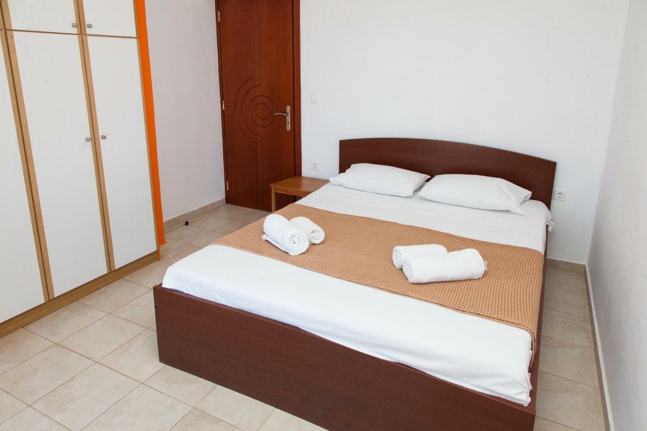 Karthean Villas Ioulis Extérieur photo